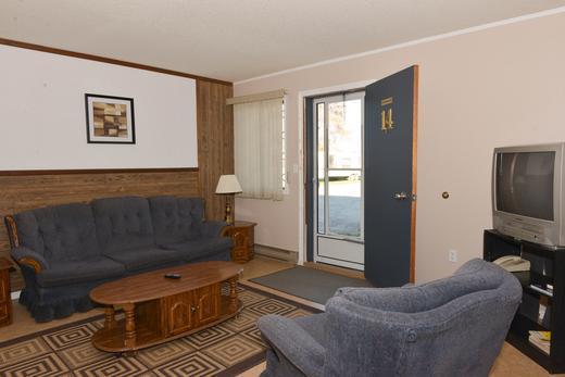 Swan River Thunderhill Motel And Suites מראה חיצוני תמונה